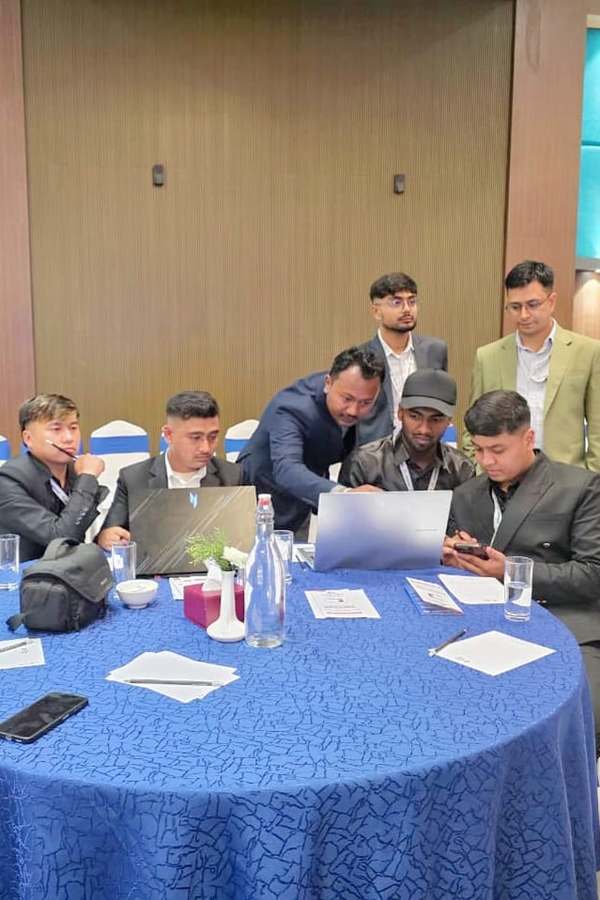 Agency leadership discussing digital marketing campaigns, Aryan Miya Mansoor, SEO expert in Nepal